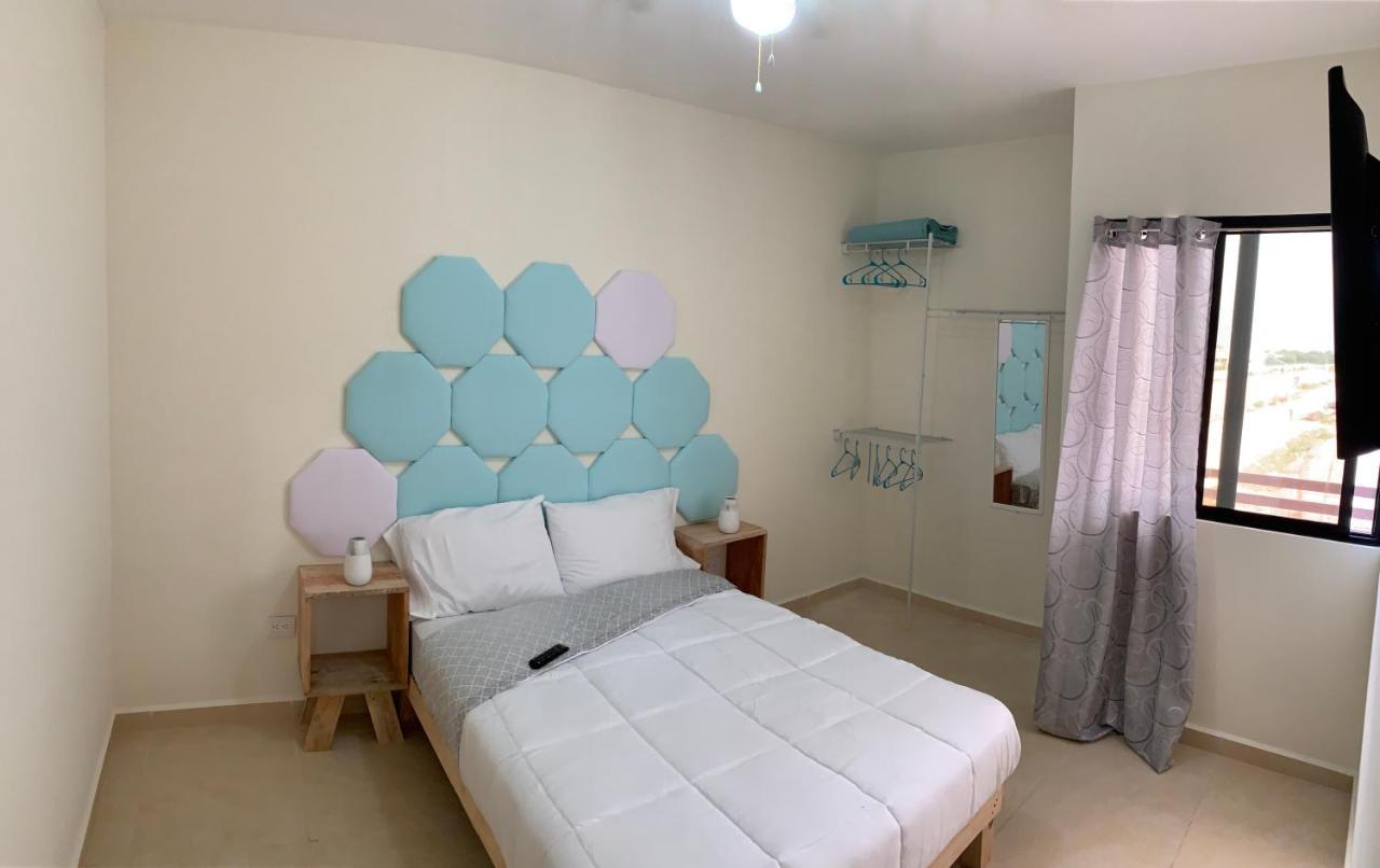 Yellowsub Apartments Cancún Esterno foto